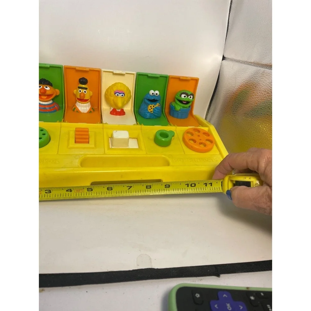 VINTAGE PLAYSKOOL POPPIN' PALS SESAME STREET MUPPETS POP UP LEARNING TOY 1985